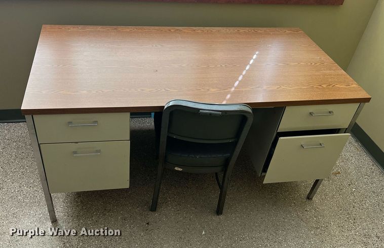 image for item II9234 Office supplies and equipment