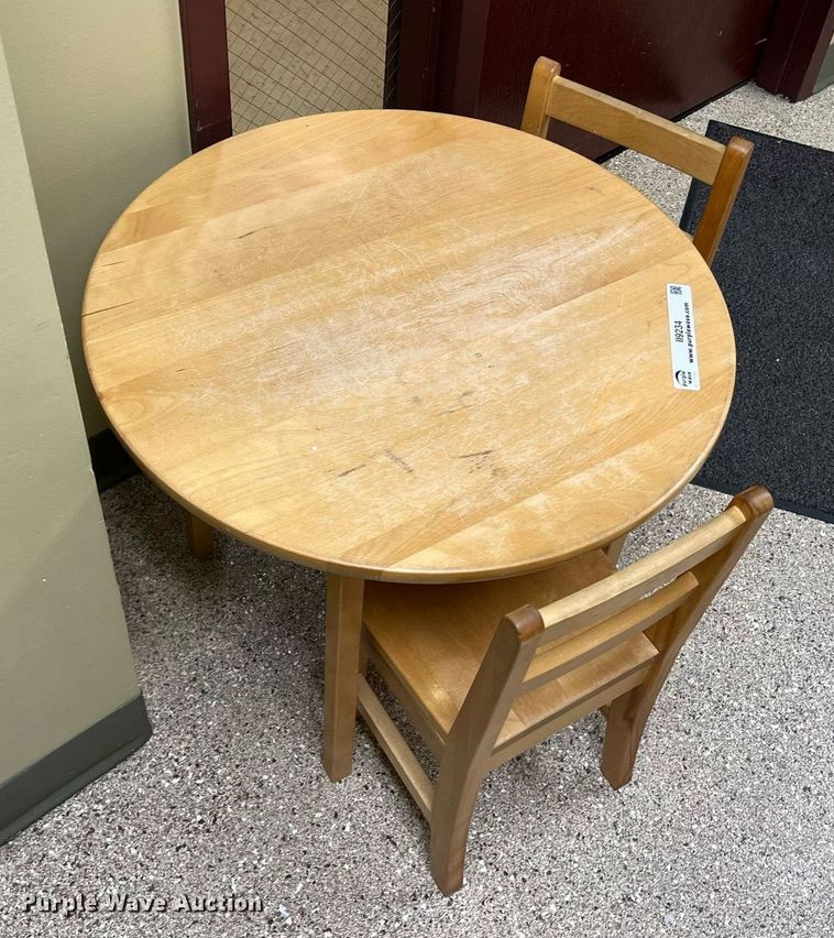 image for item II9234 Office supplies and equipment