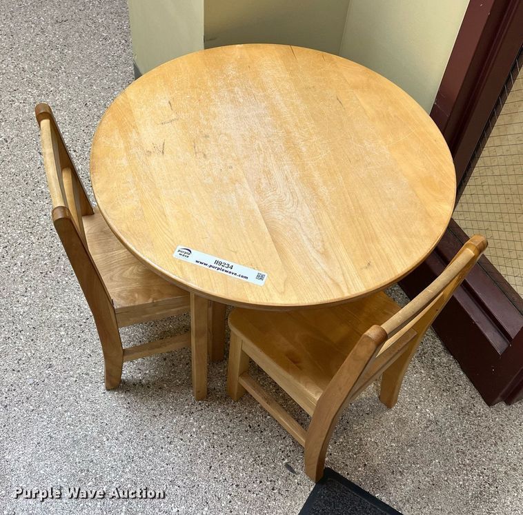 image for item II9234 Office supplies and equipment