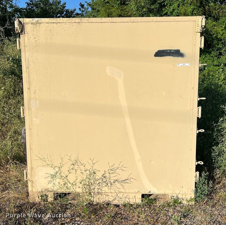 image for item II9235 2004 AAR Mobility Systems ISU 90  storage container