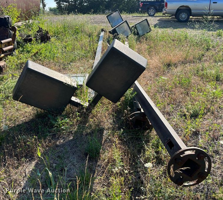 image for item II9236 (3) light posts