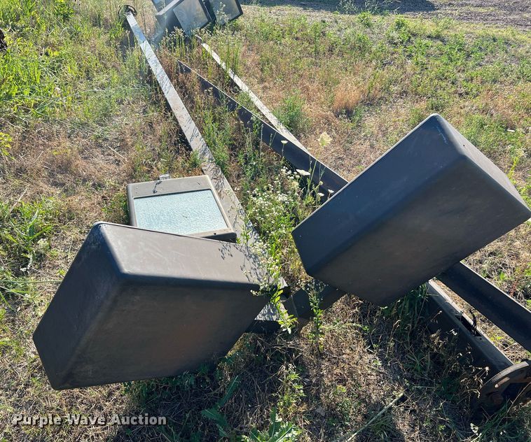 image for item II9236 (3) light posts