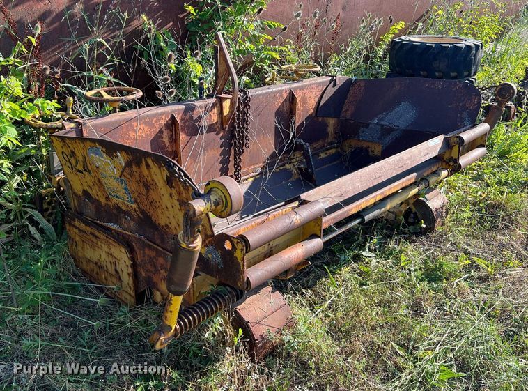 image for item II9238 Ford Lane  paver