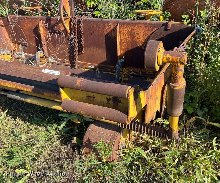 image for item II9238 Ford Lane  paver