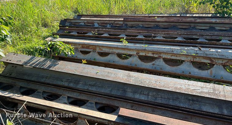 image for item II9240 Approximately 40 steel I-beams