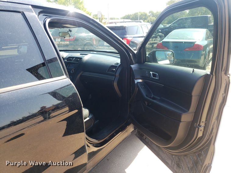 image for item IP9261 2018 Ford Explorer Police Interceptor  SUV