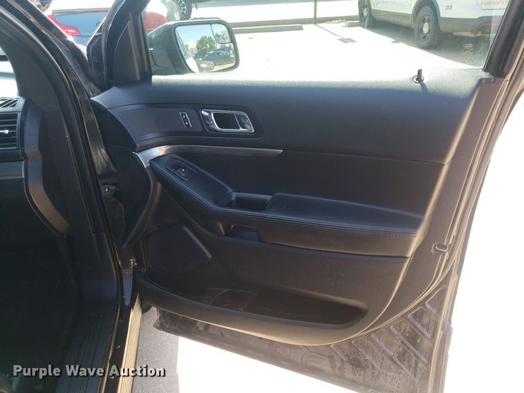 image for item IP9261 2018 Ford Explorer Police Interceptor  SUV