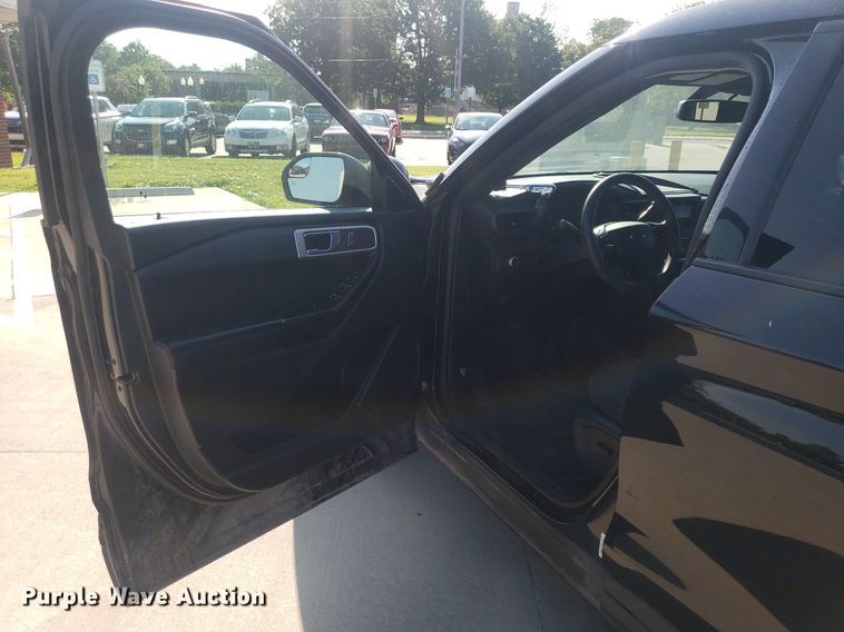 image for item IP9263 2020 Ford Explorer Police Interceptor  SUV