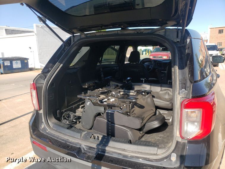 image for item IP9263 2020 Ford Explorer Police Interceptor  SUV