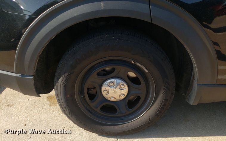 image for item IP9263 2020 Ford Explorer Police Interceptor  SUV