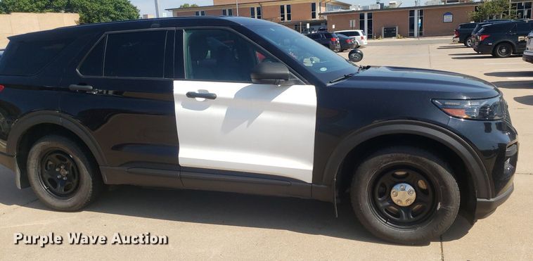 image for item IP9265 2020 Ford Explorer Police Interceptor  SUV