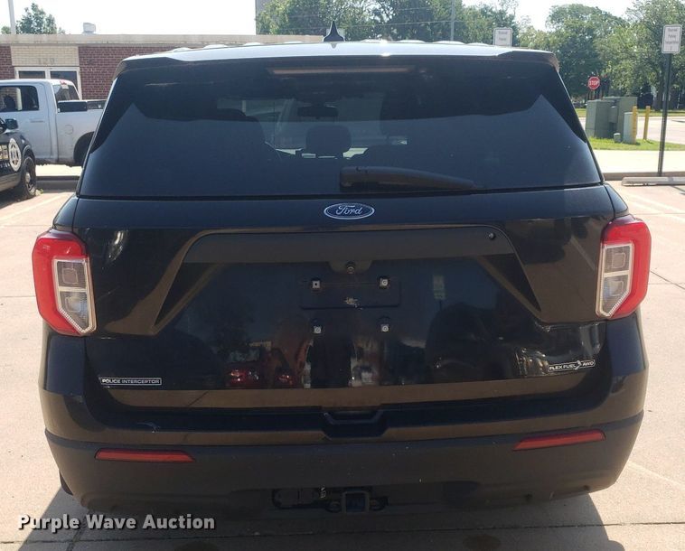 image for item IP9265 2020 Ford Explorer Police Interceptor  SUV