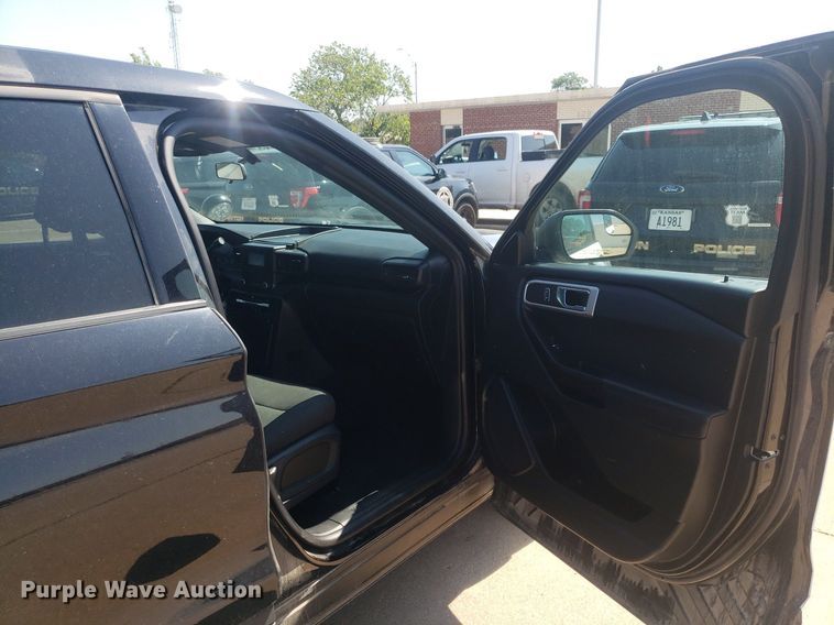 image for item IP9265 2020 Ford Explorer Police Interceptor  SUV