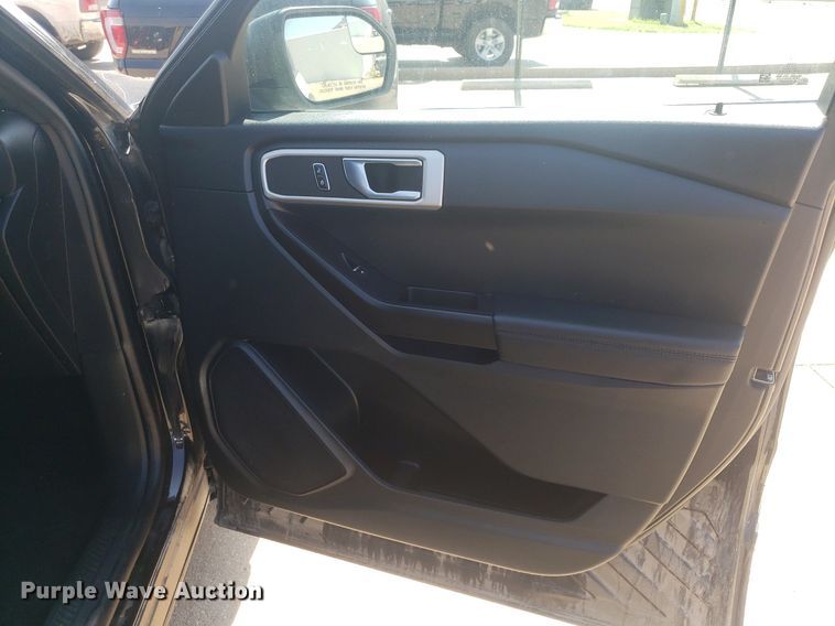 image for item IP9265 2020 Ford Explorer Police Interceptor  SUV