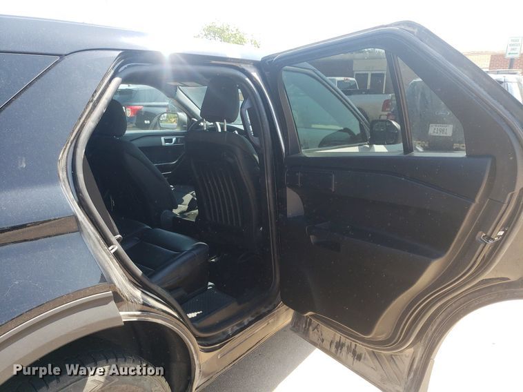 image for item IP9265 2020 Ford Explorer Police Interceptor  SUV