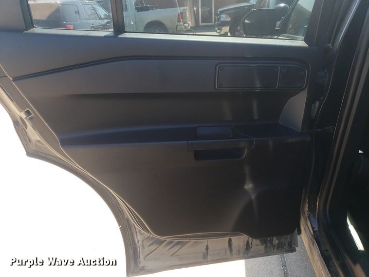 image for item IP9265 2020 Ford Explorer Police Interceptor  SUV