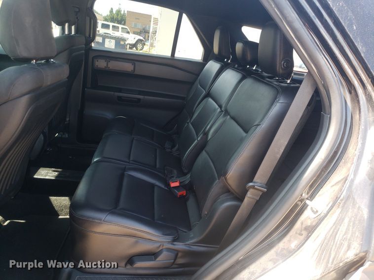 image for item IP9265 2020 Ford Explorer Police Interceptor  SUV