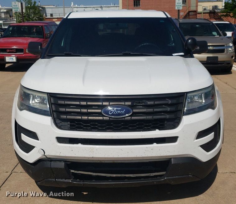 image for item IP9267 2016 Ford Explorer Police Interceptor  SUV