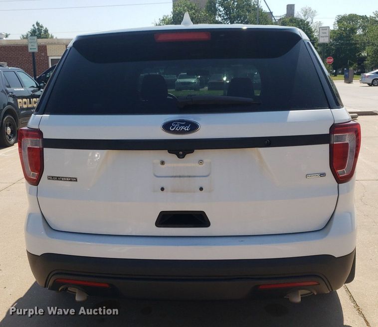 image for item IP9267 2016 Ford Explorer Police Interceptor  SUV