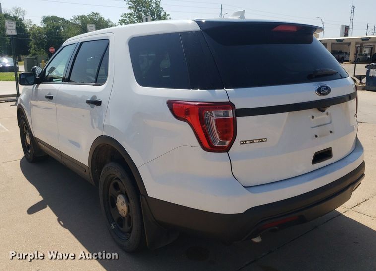 image for item IP9267 2016 Ford Explorer Police Interceptor  SUV