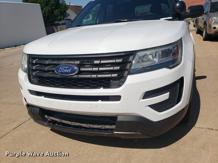image for item IP9267 2016 Ford Explorer Police Interceptor  SUV