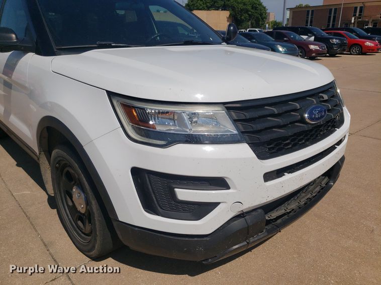 image for item IP9267 2016 Ford Explorer Police Interceptor  SUV