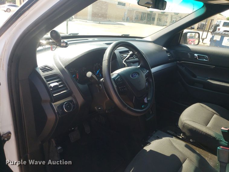 image for item IP9267 2016 Ford Explorer Police Interceptor  SUV