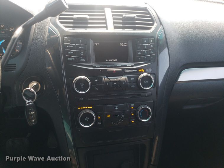 image for item IP9267 2016 Ford Explorer Police Interceptor  SUV