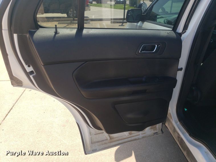 image for item IP9267 2016 Ford Explorer Police Interceptor  SUV