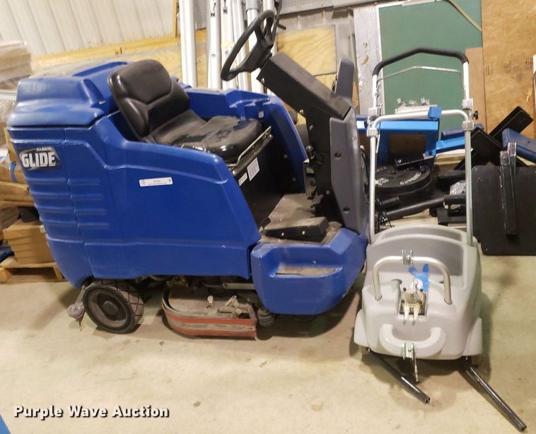 image for item IP9295 Floor cleaning equipment