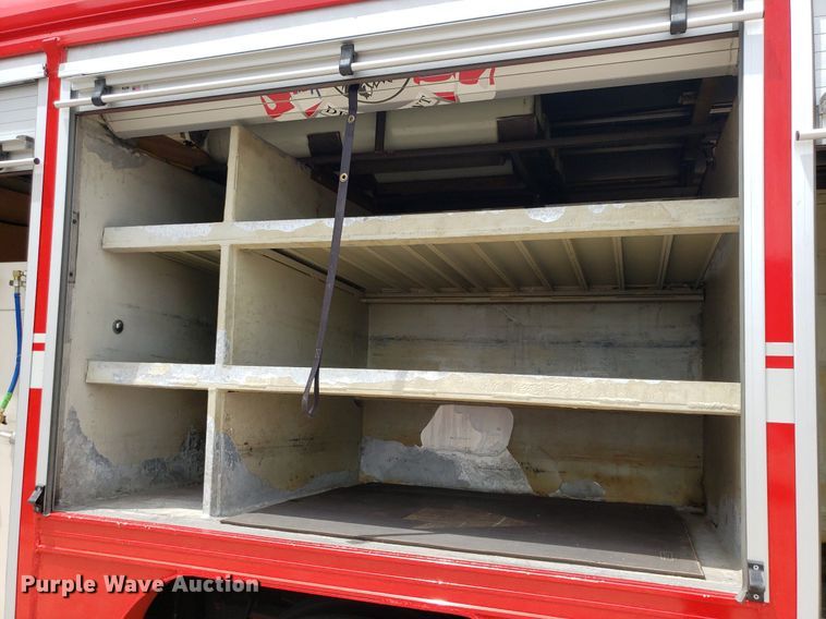 image for item IP9334 1999 Freightliner FL70  rescue vehicle