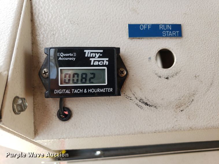 image for item IP9334 1999 Freightliner FL70  rescue vehicle