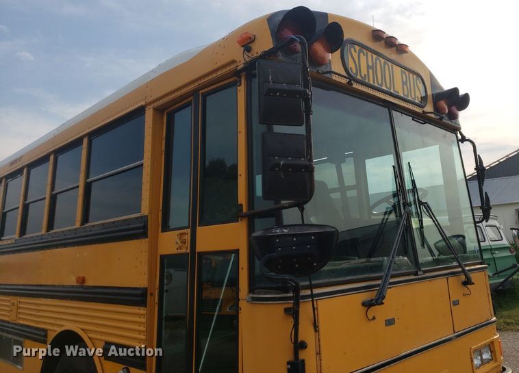 image for item IP9338 1998 Thomas  school bus