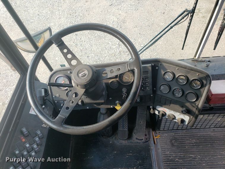 image for item IP9338 1998 Thomas  school bus