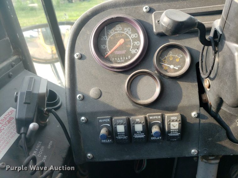 image for item IP9338 1998 Thomas  school bus