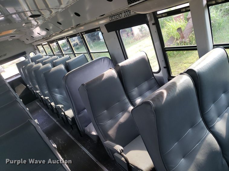 image for item IP9338 1998 Thomas  school bus