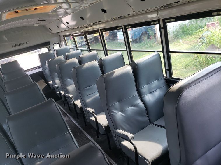 image for item IP9338 1998 Thomas  school bus