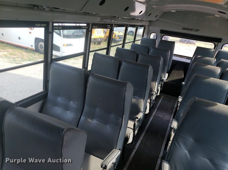 image for item IP9338 1998 Thomas  school bus