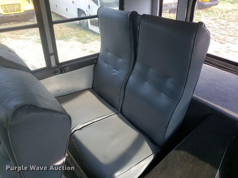 image for item IP9338 1998 Thomas  school bus