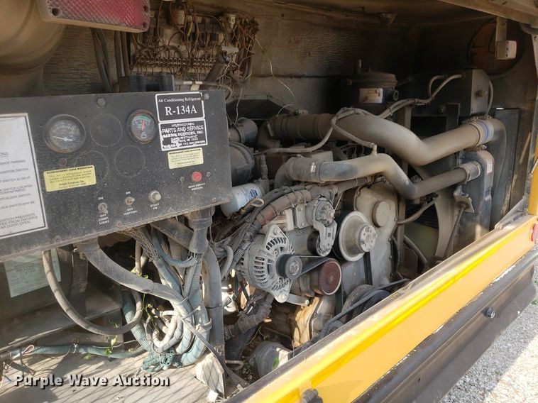 image for item IP9338 1998 Thomas  school bus