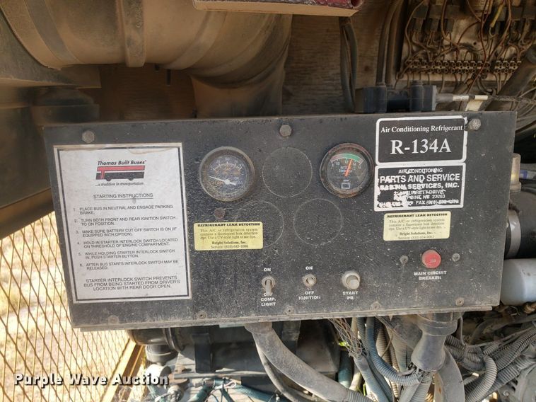 image for item IP9338 1998 Thomas  school bus