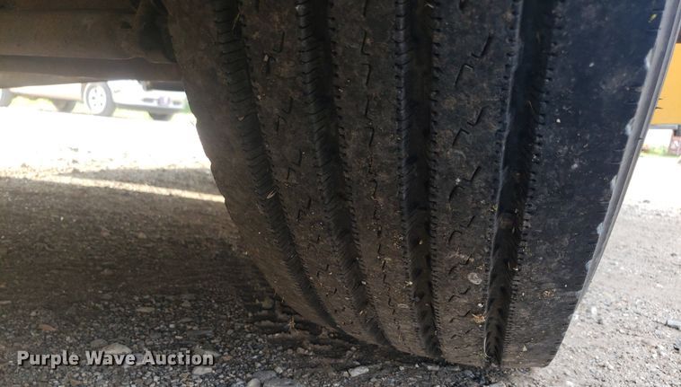 image for item IP9338 1998 Thomas  school bus