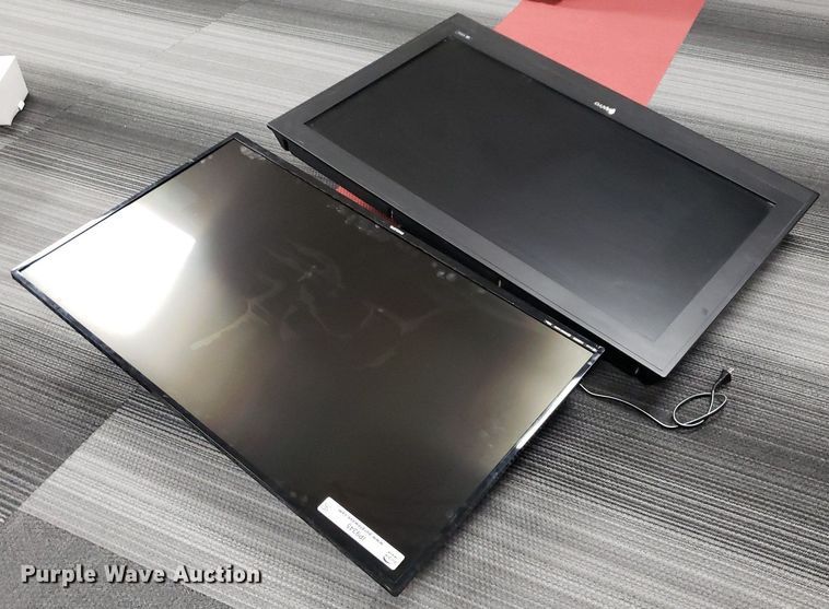 image for item IP9345 (2) televisions