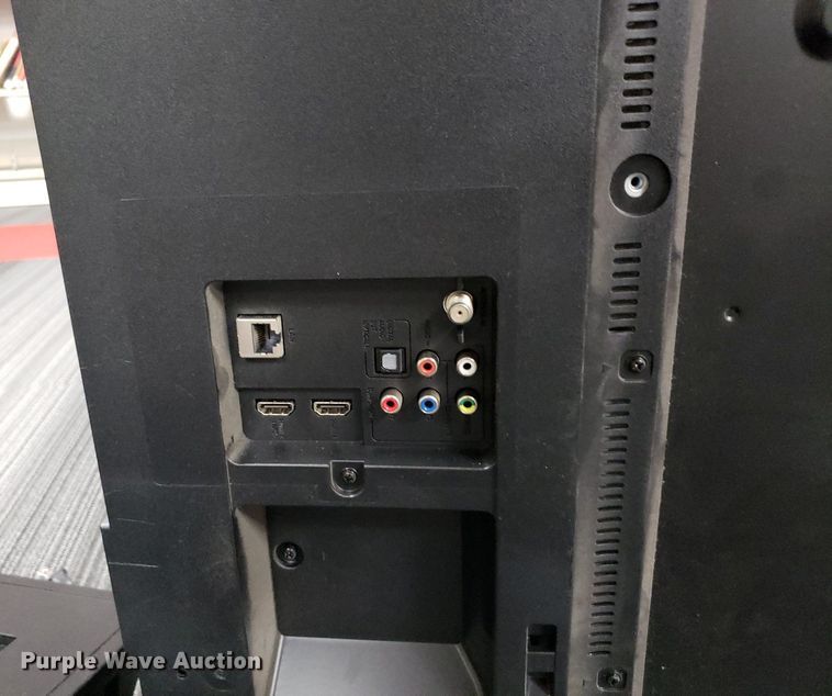 image for item IP9345 (2) televisions