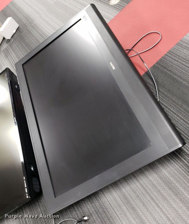 image for item IP9345 (2) televisions