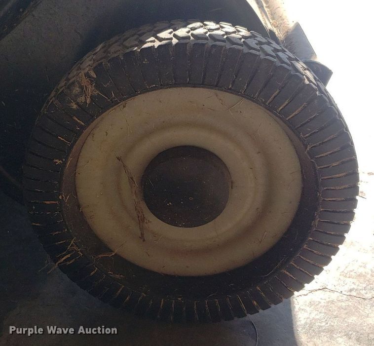 image for item IP9362 Lawn equipment