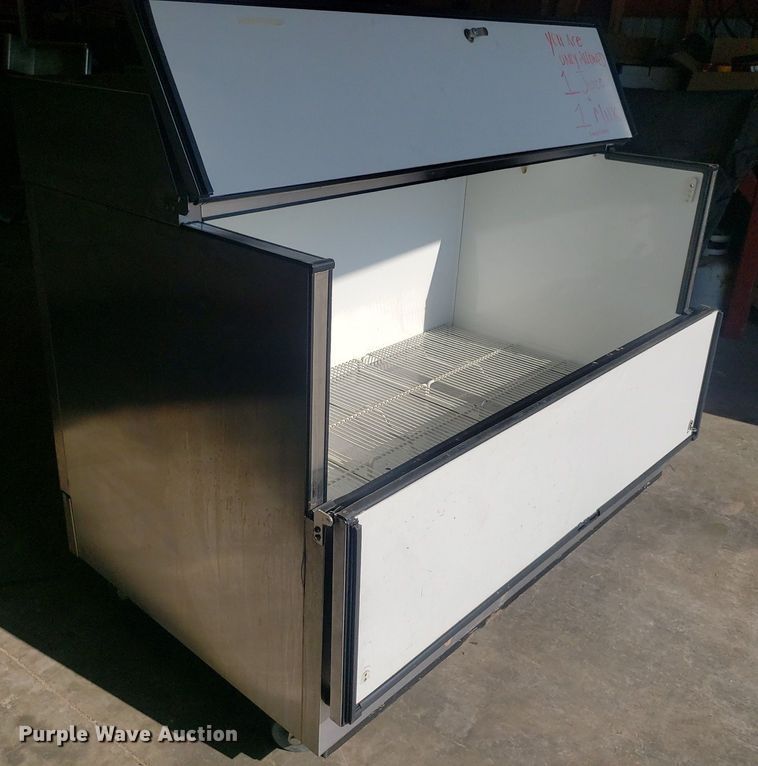 image for item IP9364 (3) coolers