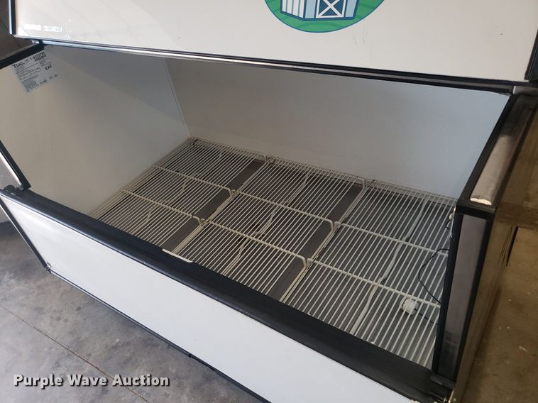 image for item IP9364 (3) coolers