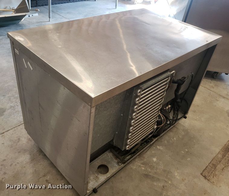 image for item IP9364 (3) coolers