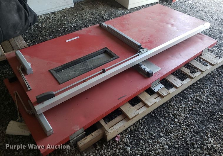 image for item IP9367 (2) 83" x 32" steel doors